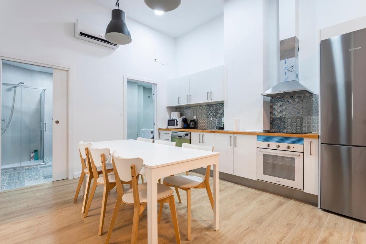 10 Pax, Ac, Wifi Gratis, Ciudad Artes Y Ciencias Appartement Valencia Buitenkant foto