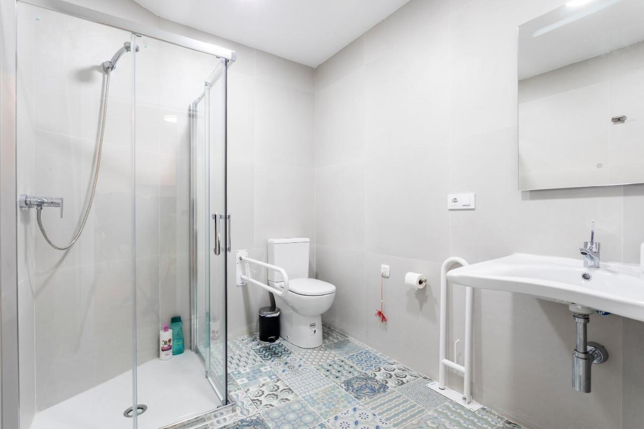 10 Pax, Ac, Wifi Gratis, Ciudad Artes Y Ciencias Appartement Valencia Buitenkant foto
